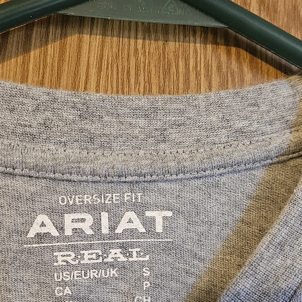 Ariat Gray Long Sleeve Tee with Red and Black Graphic - Picture 3 of 3